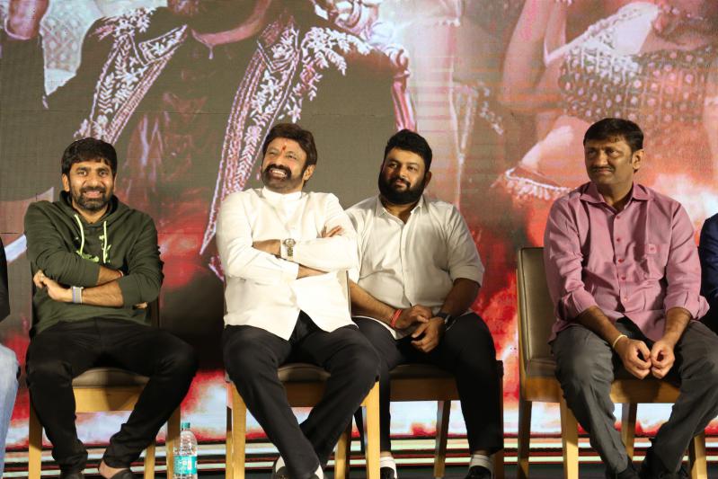 veera-simha-reddy-success-meet-4.jpg