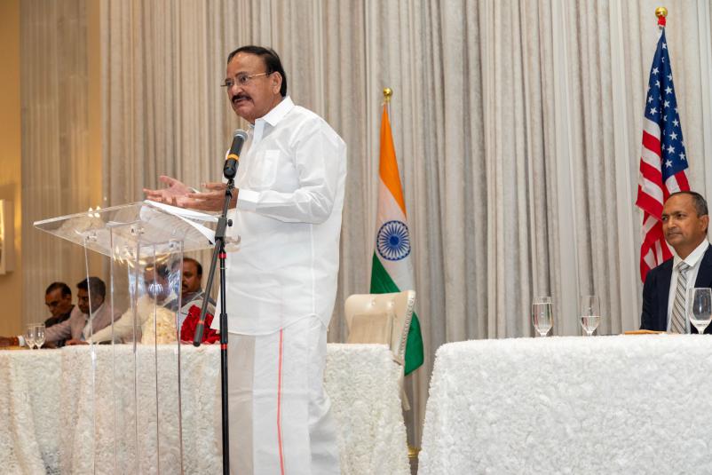 venkaiah-naidu-speech-at-national-council-of-asian-indian-associations-17.jpg