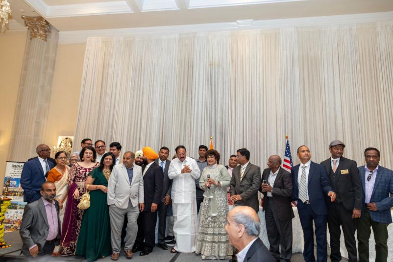 venkaiah-naidu-speech-at-national-council-of-asian-indian-associations-9.jpg