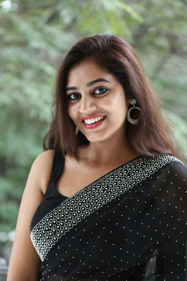 vibhisha-jaanu-stills-2-12.jpg