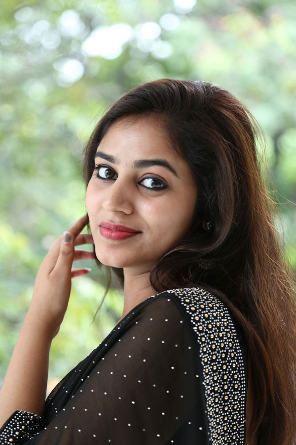 vibhisha-jaanu-stills-2-6.jpg