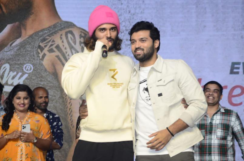vijay-devarakonda-at-rowdy-boys-song-launch-16.jpg