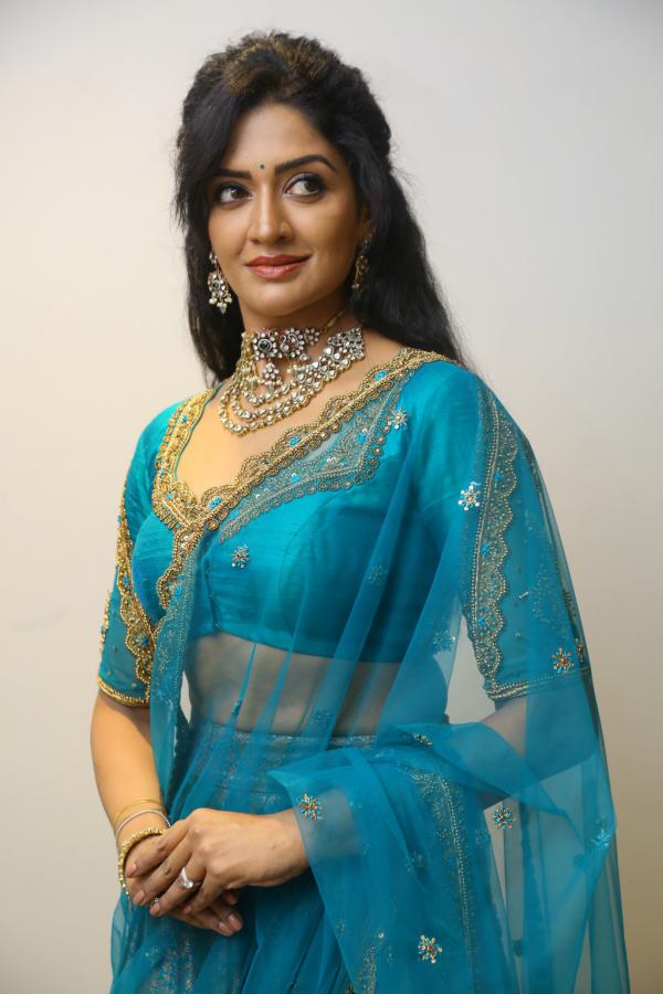 vimala-raman-stills-2-12.jpg