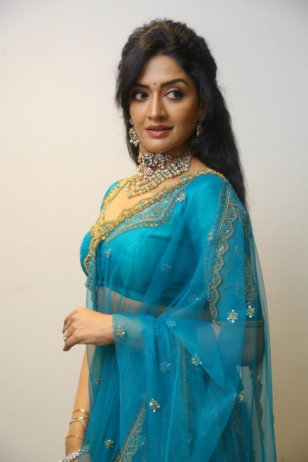 vimala-raman-stills-2-13.jpg