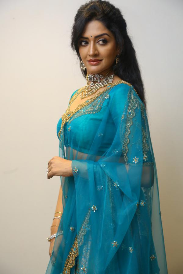 vimala-raman-stills-2-14.jpg