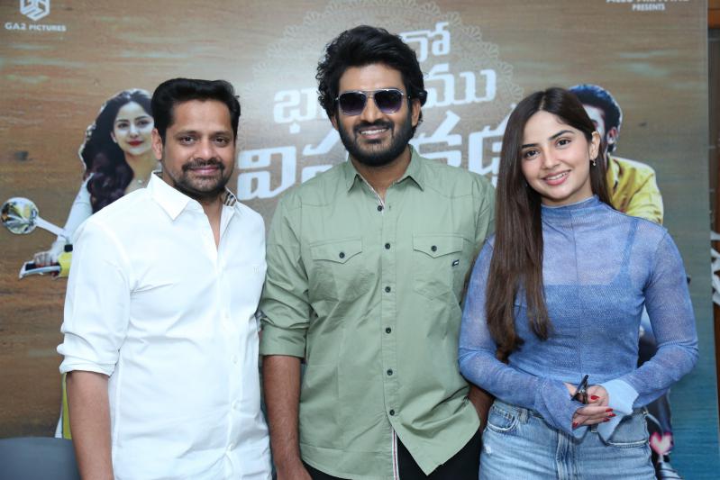 vinaro-bhagyamu-vintha-katha-movie-pressmeet-1.jpg