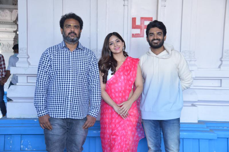 vinaro-bhagyamu-vishnu-katha-movie-launch-6.jpg