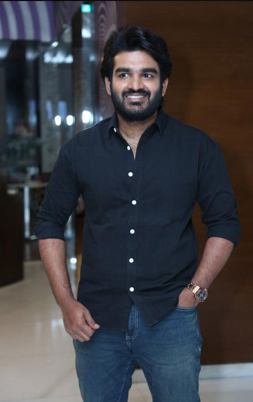 vinaro-bhagyamu-vishnu-katha-movie-success-meet-6.jpg