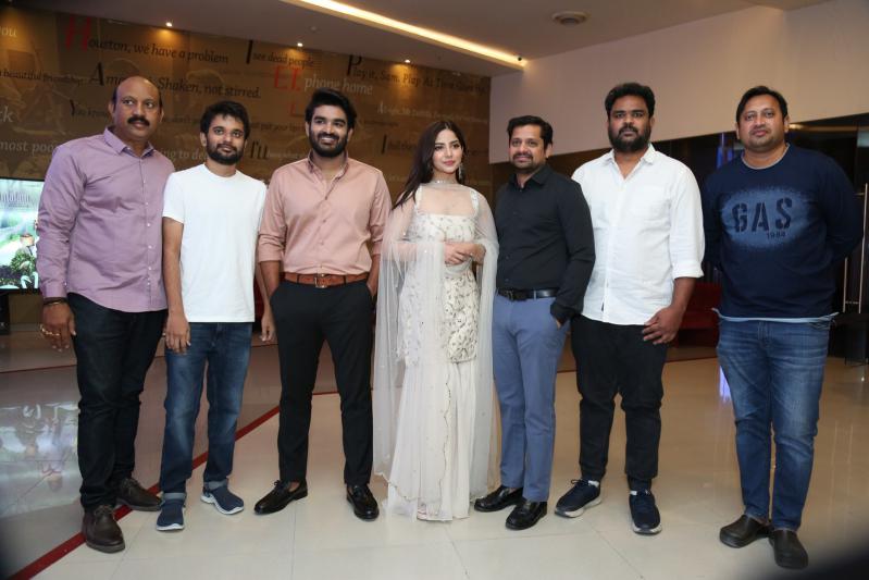 vinaro-bhagyamu-vishnu-katha-movie-teaser-launch-6.jpg
