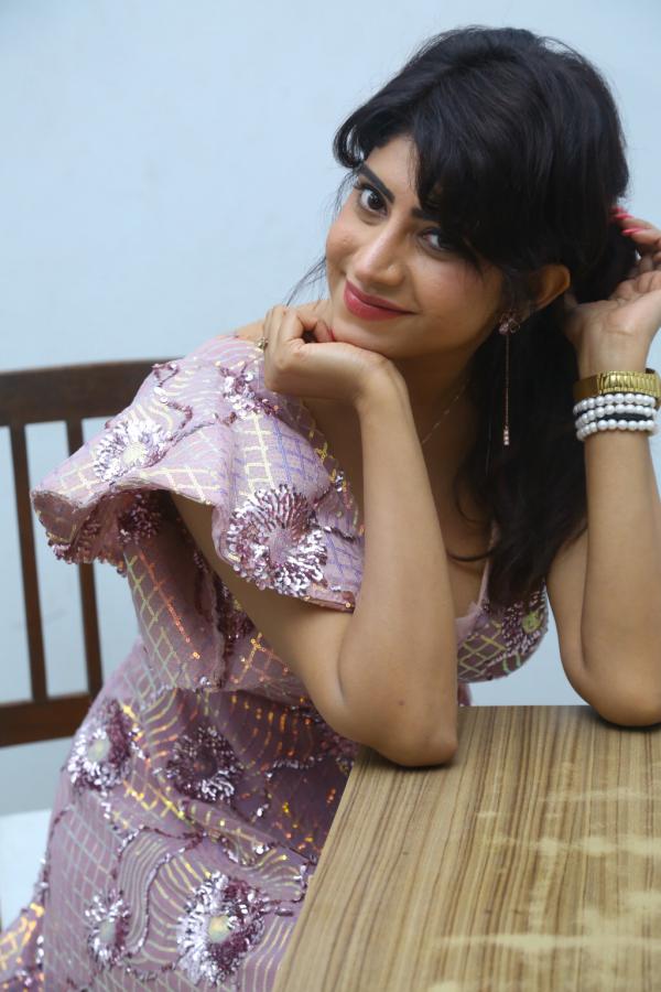 vindhya-thivari-stills-11.jpg