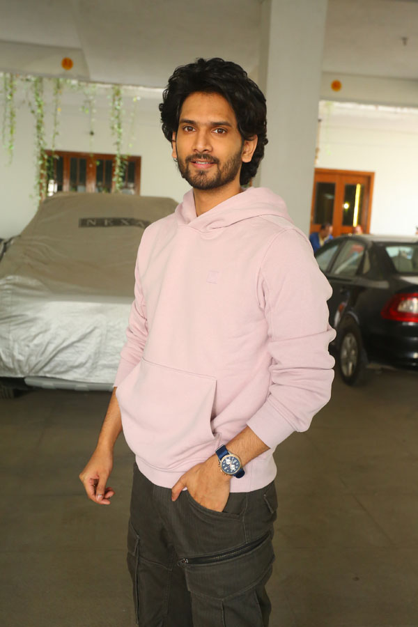 viraj-ashwin-interview-5.jpg