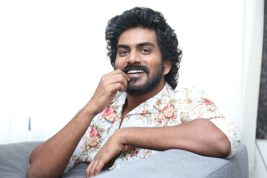 virat-karrna-interview-8.jpg