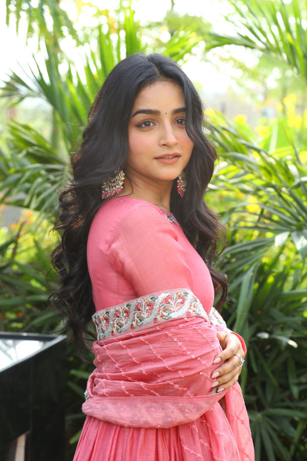 vishaka-stills-10.jpg