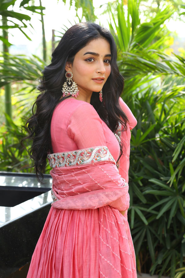 vishaka-stills-8.jpg