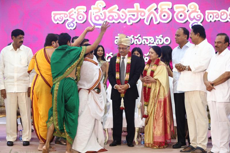 vishwa-vaidya-vibhushan-award-to-dr-premsagar-reddy-in-nellore-32.jpg