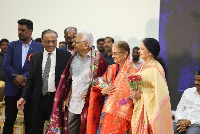 vishwa-vaidya-vibhushan-award-to-dr-premsagar-reddy-in-nellore-37.jpg