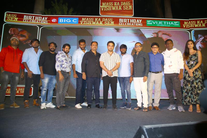vishwak-sen-birthday-celebrations-4.jpg