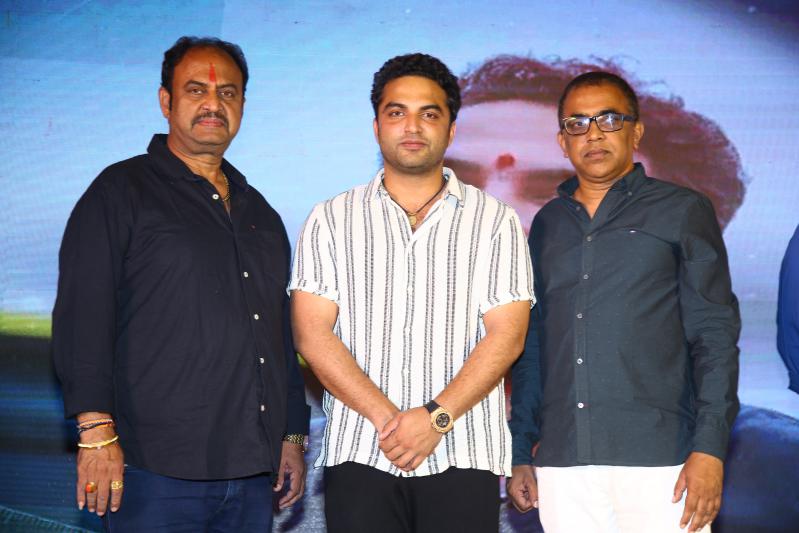 vishwak-sen-birthday-celebrations-5.jpg