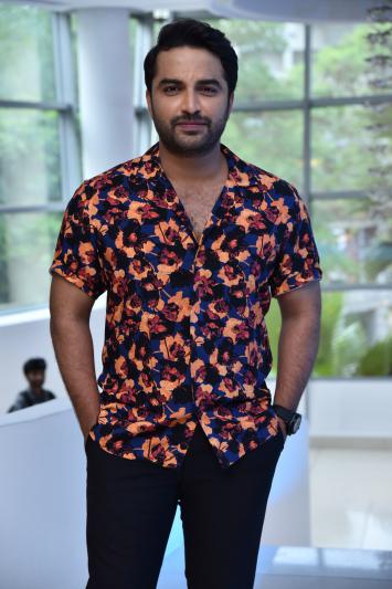 vishwak-sen-stills-11.jpg