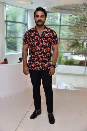 vishwak-sen-stills-16.jpg