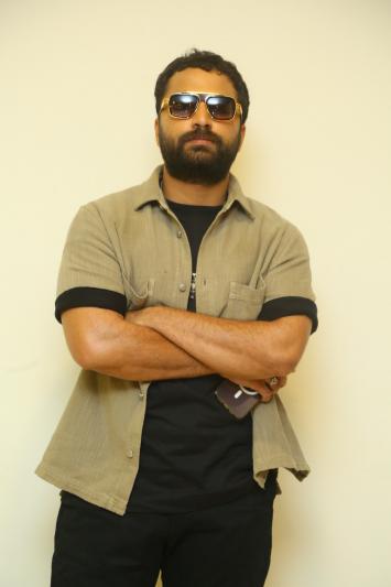 vishwak-sen-stills-2-7.jpg