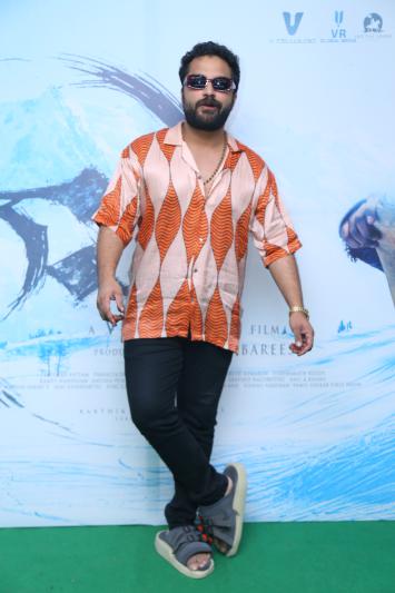 vishwak-sen-stills-3-10.jpg