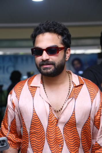 vishwak-sen-stills-3-8.jpg
