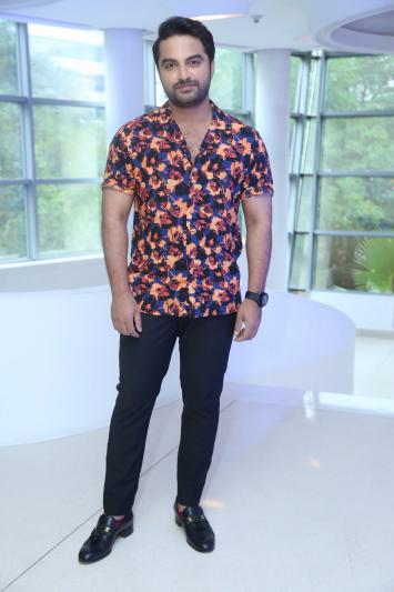 vishwak-sen-stills-4.jpg