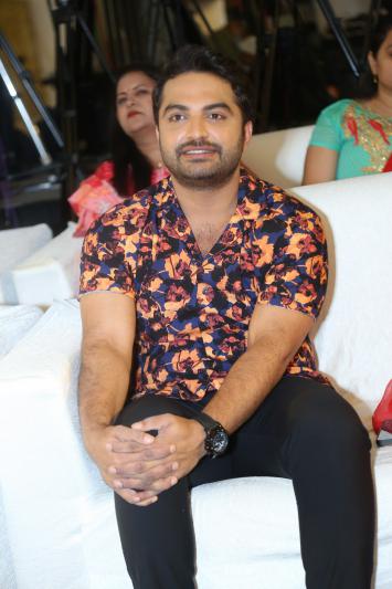 vishwak-sen-stills-7.jpg