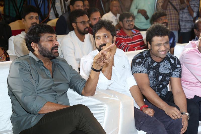 waltair-veerayya-mega-mass-blockbuster-5.jpg