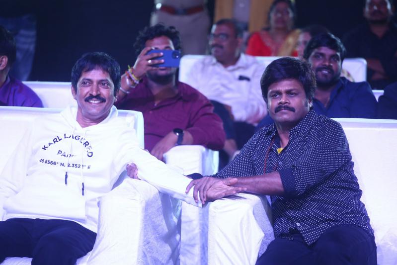 waltair-veerayya-mega-mass-party-set-2-11.jpg