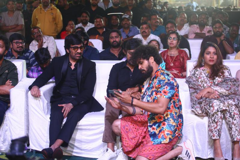waltair-veerayya-mega-mass-party-set-3-15.jpg