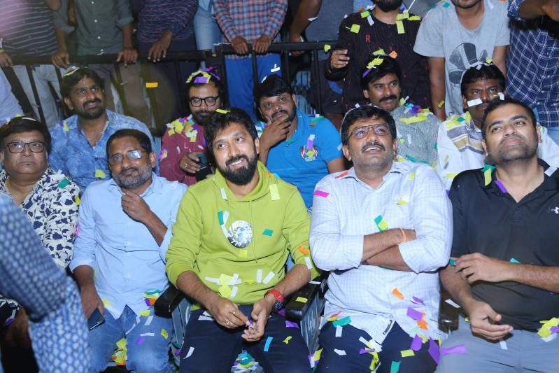 waltair-veerayya-poonakaalu-loading-song-launch-at-sandhya-70mm-12.jpg