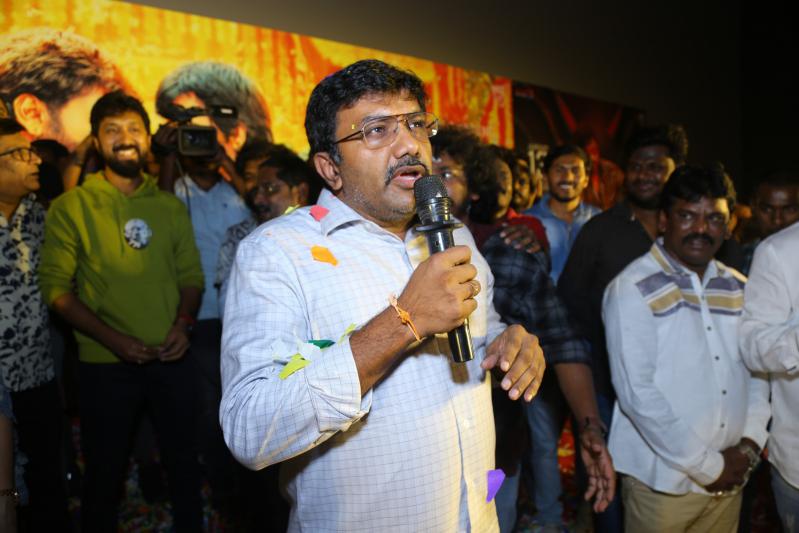 waltair-veerayya-poonakaalu-loading-song-launch-at-sandhya-70mm-15.jpg
