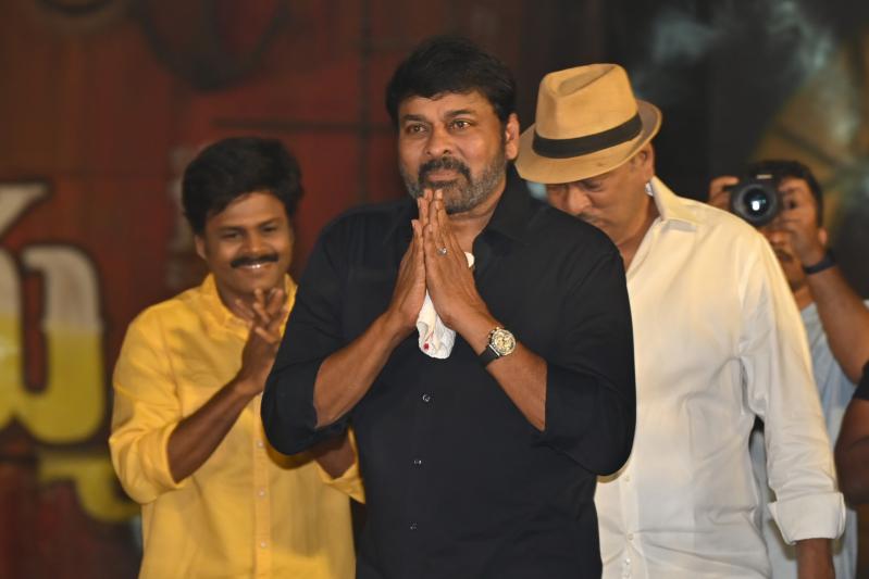 waltair-veerayya-press-meet-1-10.jpg