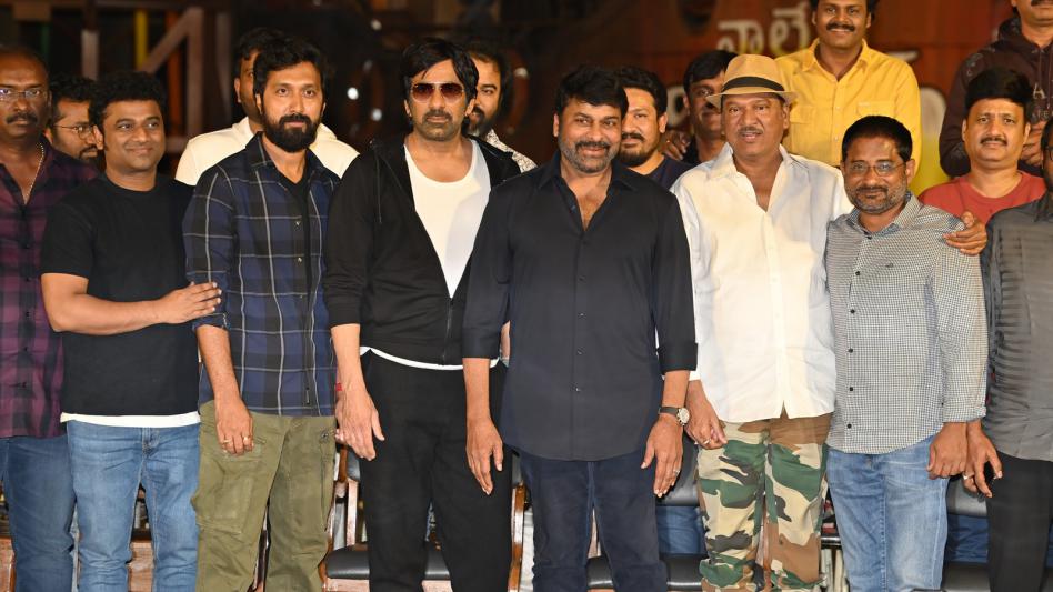 waltair-veerayya-press-meet-2-20.jpg