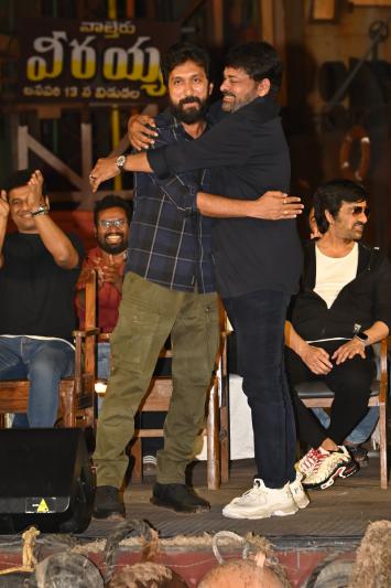 waltair-veerayya-press-meet-2-5.jpg