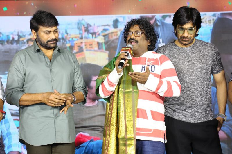waltair-veerayya-team-felicitates-chandrabose-10.jpg