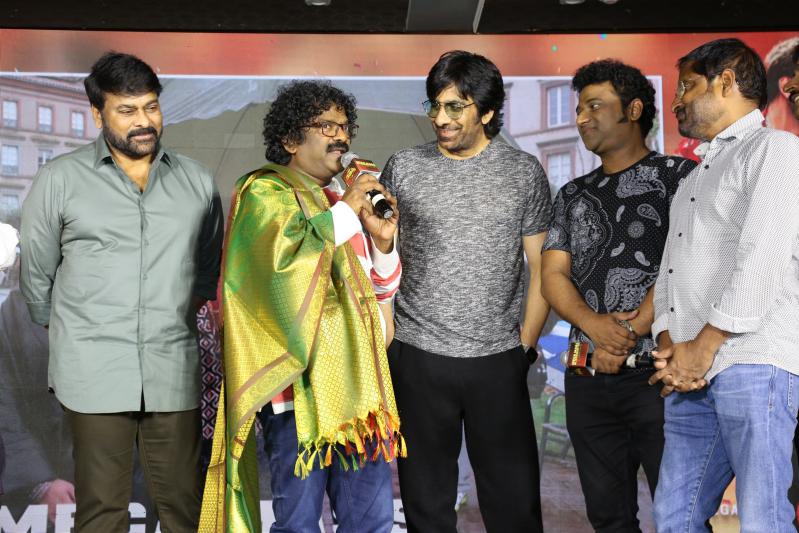 waltair-veerayya-team-felicitates-chandrabose-9.jpg