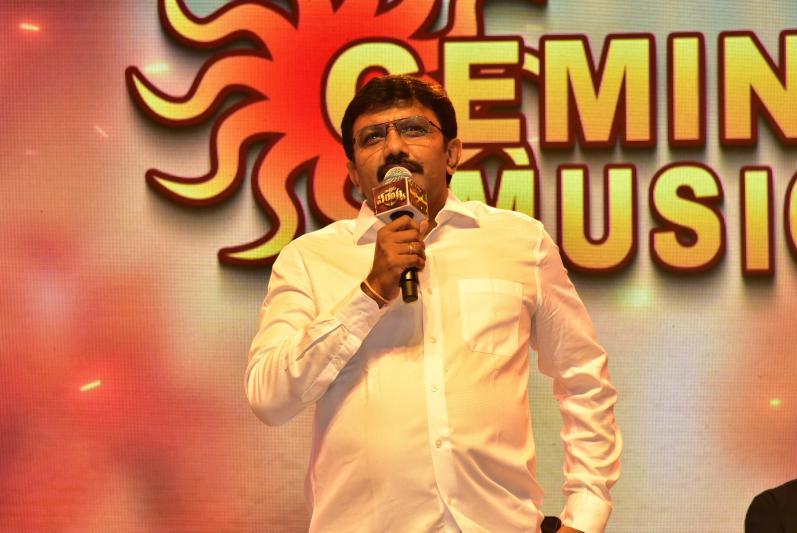 waltair-veerayya-vijaya-viharam-1-5.jpg