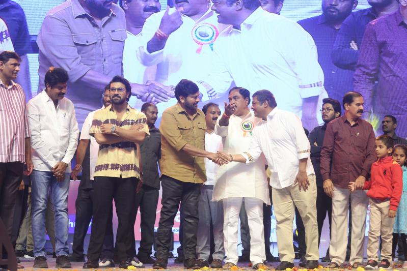 waltair-veerayya-vijaya-viharam-3-2.jpg