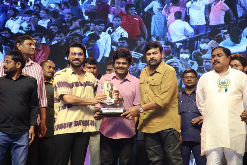 waltair-veerayya-vijaya-viharam-3-7.jpg