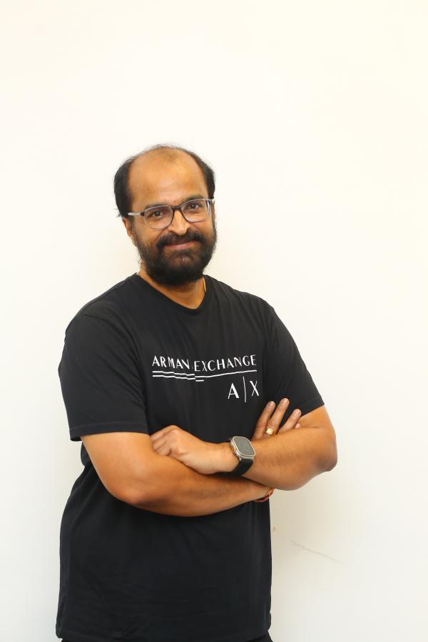 writer-abburi-ravi-interview-5.jpg
