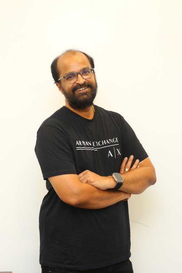 writer-abburi-ravi-interview-6.jpg
