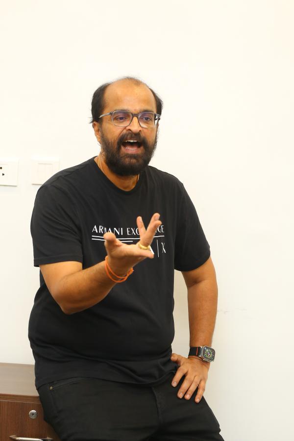 writer-abburi-ravi-interview-8.jpg