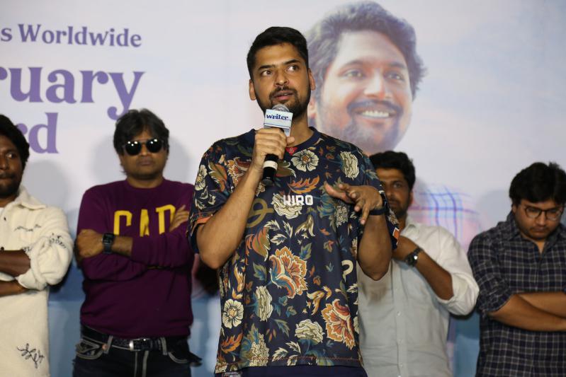 writer-padmabhushan-movie-trailer-launch-11.jpg
