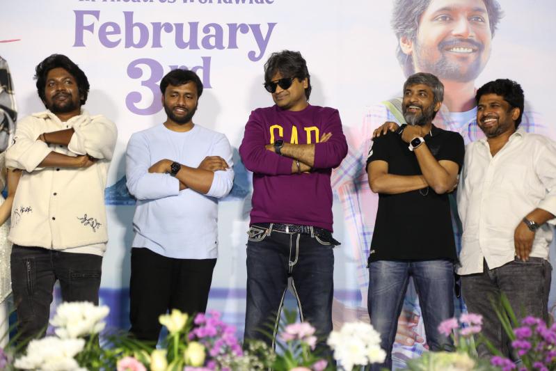 writer-padmabhushan-movie-trailer-launch-18.jpg