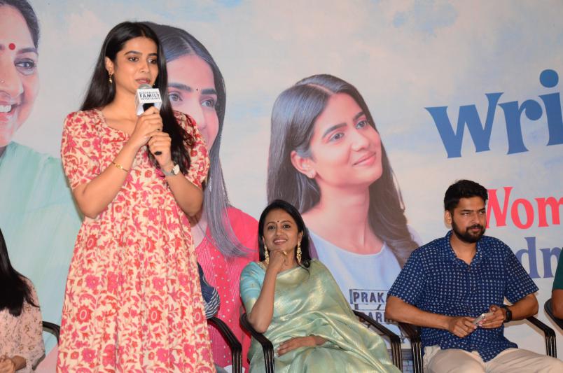 writer-padmabhushan-press-meet-14.jpg