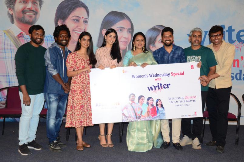 writer-padmabhushan-press-meet-4.jpg