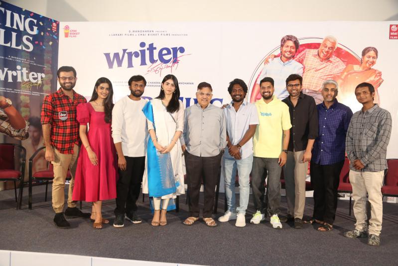 writer-padmabhushan-success-celebrations-10.jpg